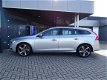 Volvo V60 - D2 R-Design Business Pack Connect - 1 - Thumbnail