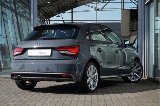 Audi A1 Sportback - 1.0 TFSI 96pk Adrenalin / S-Line / MMI Navigatie / Bluetooth / Airconditioning / - 1