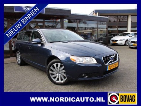 Volvo V70 - 1.6 T4 LIMITED EDITION NAVIGATIE LEDER XENON - 1