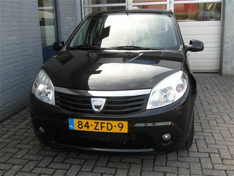 Dacia Sandero - 1.2 Blackline Inclusief afleveringskosten - 1