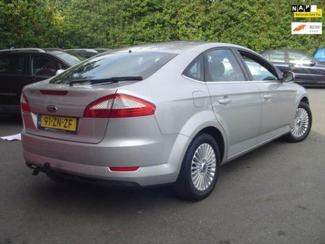 Ford Mondeo - 2.0-16V Titanium - 1