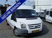 Ford Transit - 300L 2.2 TDCI SHD VOORZIEN VAN AIRCO+TREKHAAK 2800 KG TREKVERMOGEN - 1 - Thumbnail