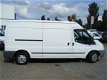 Ford Transit - 300L 2.2 TDCI SHD VOORZIEN VAN AIRCO+TREKHAAK 2800 KG TREKVERMOGEN - 1 - Thumbnail