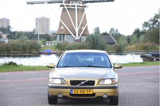 Volvo S60 - 2.4 Edition Nette auto - 1