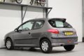 Peugeot 206 - 1.6 XS | APK 11-2020 | Rijdt goed | Elektrische ramen - 1 - Thumbnail