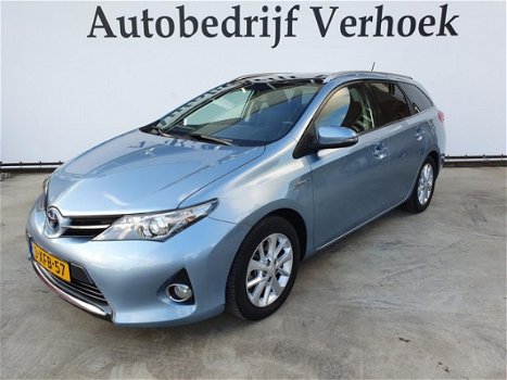 Toyota Auris - 1.8 HYBRID PANODAK-TREKHAAK-NAVI - 1