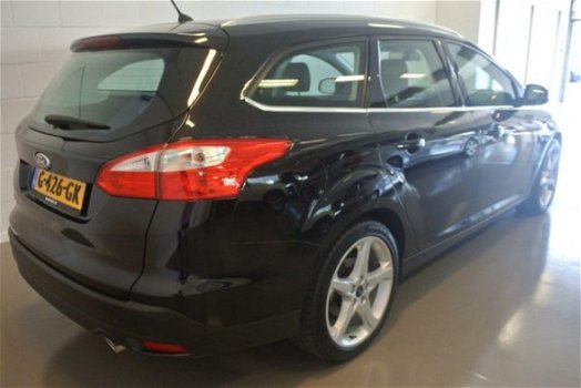 Ford Focus Wagon - 1.6 Ecob. Titanium /Ecc/Cruise/ Trekh/Winterset/bj. 2012 - 1