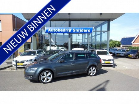 Skoda Octavia Combi - 1.0 TSI 116PK Greentech Style NAVI/PDC/CLIMA - 1