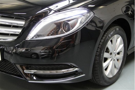 Mercedes-Benz B-klasse - 180 Prestige Automaat/ XENON / LED / CRUISE / NAVI / STOELVERWARMING - 1