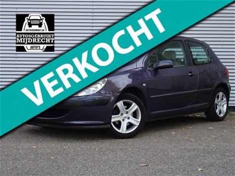 Peugeot 307 - 2.0-16V Gentry / Schuif-kantel dakje / Auto Climate / Leer / - 1