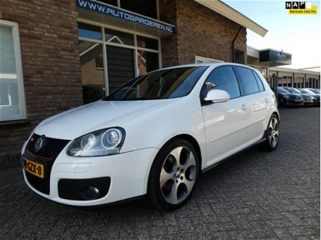 Volkswagen Golf - 2.0 TFSI GTI Automaat / Navi / Leder /240 Pk - 1