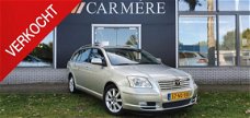 Toyota Avensis Wagon - 1.8 VVTi Linea Luna AUTOMAAT AIRCO APK 09-2020 TREKHAAK NAP NL AUTO