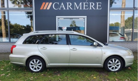 Toyota Avensis Wagon - 1.8 VVTi Linea Luna AUTOMAAT AIRCO APK 09-2020 TREKHAAK NAP NL AUTO - 1