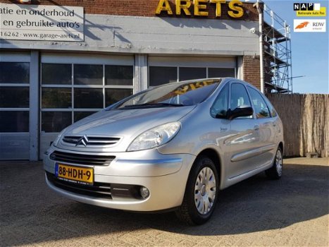 Citroën Xsara Picasso - 1.6i-16V Image - 1