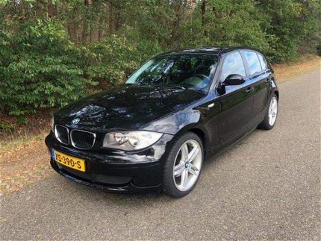 BMW 1-serie - 116i facelift 122pk M-velgen - 1