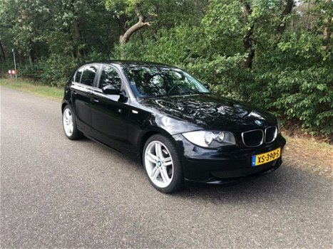 BMW 1-serie - 116i facelift 122pk M-velgen - 1