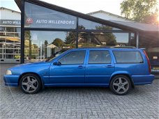 Volvo V70 - R AWD Laser Blue, Youngtimer