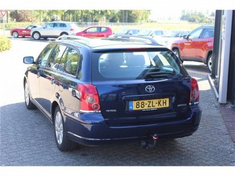 Toyota Avensis - 1.8 VVT-i Luna Leer / Trekhaak / Navi - 1