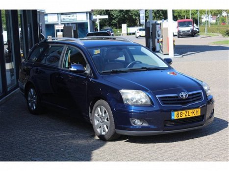 Toyota Avensis - 1.8 VVT-i Luna Leer / Trekhaak / Navi - 1