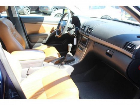 Toyota Avensis - 1.8 VVT-i Luna Leer / Trekhaak / Navi - 1