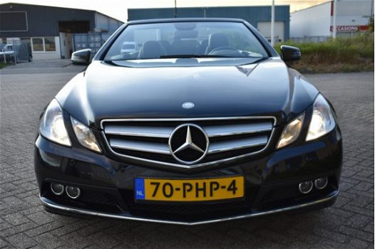 Mercedes-Benz E-klasse Cabrio - E 200 Elegance AirScarf / Navi / Leder / PDC - 1