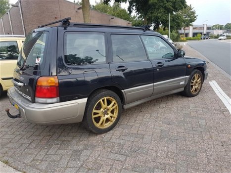 Subaru Forester - 2.0 AWD S-Turbo Handgeschakeld - 1