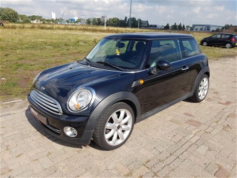 Mini Mini Cooper - 1.6 Business Line / half leer / Navi - 1