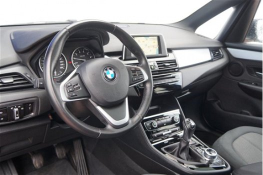 BMW 2-serie Active Tourer - 218i Centennial Executive Xenon+Navigatie+Panorama=SUPER - 1