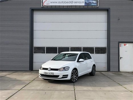 Volkswagen Golf - 1.2 TSI Trendline / AIRCO/CRUISE /70, 000km/NIEUW STAAT/EERSTE EIGENAAR/DEALER - 1