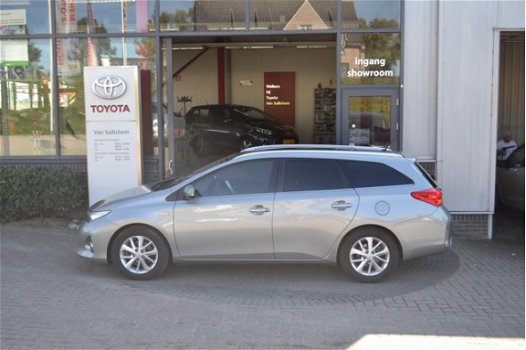 Toyota Auris Touring Sports - 1.8 Hybrid Lease - 1