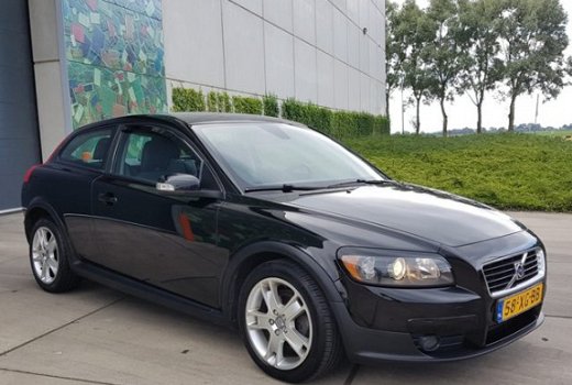 Volvo C30 - 1.6D Sport Airco Cruise Boekjes APK NW Distributie - 1