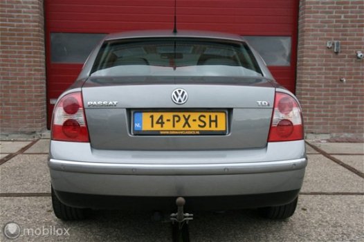 Volkswagen Passat - 1.9 TDI Comfortline, 252.446 km, 2005 - 1