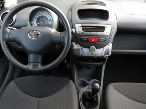Toyota Aygo - 1.0-12V + AIRCO / ELEKTR PAKKET / NIEUW APK - 1