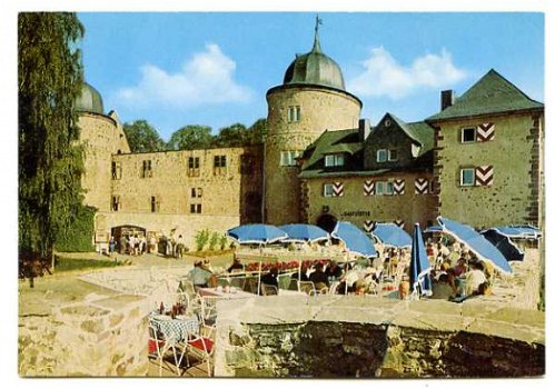 K084 Die Sababurg Dornroschenschloss im Reinhardswald / Duitsland - 1