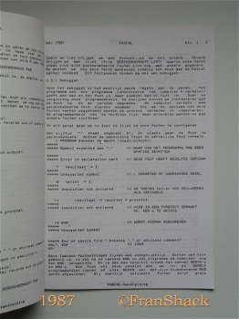 [1987] Syllabus: Handleiding PASCAL, Reken Centrum, HTG - 3