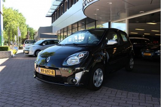 Renault Twingo - 1.2-16V DYNAMIQUE Automaat Electr. ramen - 1