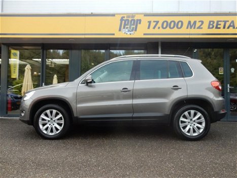 Volkswagen Tiguan - 2.0 TDI Sport&Style 4Motion - 1