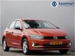Volkswagen Polo - 1.0 66pk MPI Trendline 5-deurs VAN: € 13.295, - VOOR: € 12.695, - 1 - Thumbnail