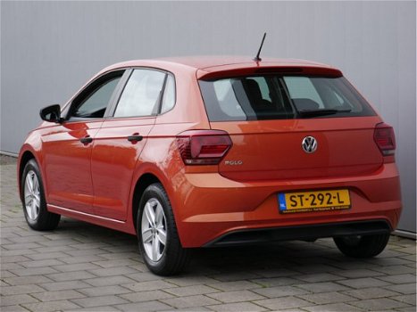 Volkswagen Polo - 1.0 66pk MPI Trendline 5-deurs VAN: € 13.295, - VOOR: € 12.695, - 1