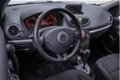 Renault Clio Estate - 1.6-16V 20th Anniversary Automaat Navigatie Trekhaak Climate Control - 1 - Thumbnail