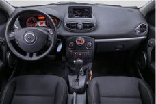 Renault Clio Estate - 1.6-16V 20th Anniversary Automaat Navigatie Trekhaak Climate Control