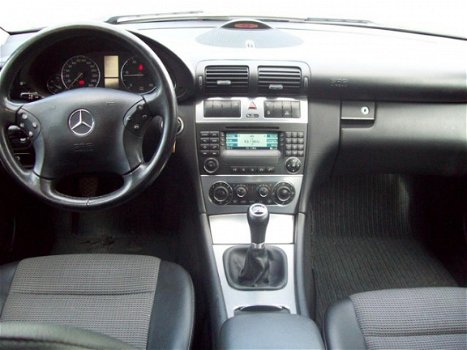 Mercedes-Benz C-klasse Combi - 200 CDI Elegance - 1