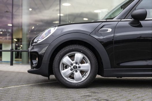 Mini Mini One - Hatchback Business 5 deurs /Navigatie/Airconditioning/Bluetooth/USB/Apple CarPlay/RT - 1