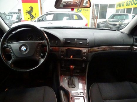 BMW 5-serie Touring - 520i Edition Automaat Youngtimer Prijs is incl BTW Airco Climate control Trekh - 1