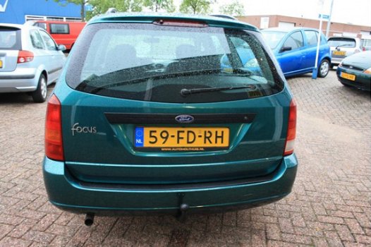 Ford Focus Wagon - 1.6 I - 1