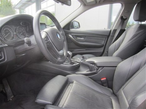 BMW 3-serie Touring - 316i 210pk High Executive Luxury Line Leder, NAVI, Xenon - 1