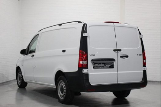 Mercedes-Benz Vito - 111 CDI 114 pk Airco, Deuren 270 Graden, Cruise Control, PDC V+A, Slechts 23 dk - 1