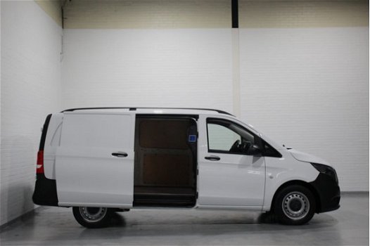 Mercedes-Benz Vito - 111 CDI 114 pk Airco, Deuren 270 Graden, Cruise Control, PDC V+A, Slechts 23 dk - 1