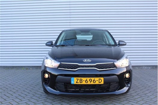 Kia Rio - 1.0 TGDI DynamicLine | Navi | Airco | Cruise | Camera | LED | 15