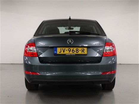 Skoda Octavia - 1.0 TSI 115pk Greentech DSG Ambition Business - 1